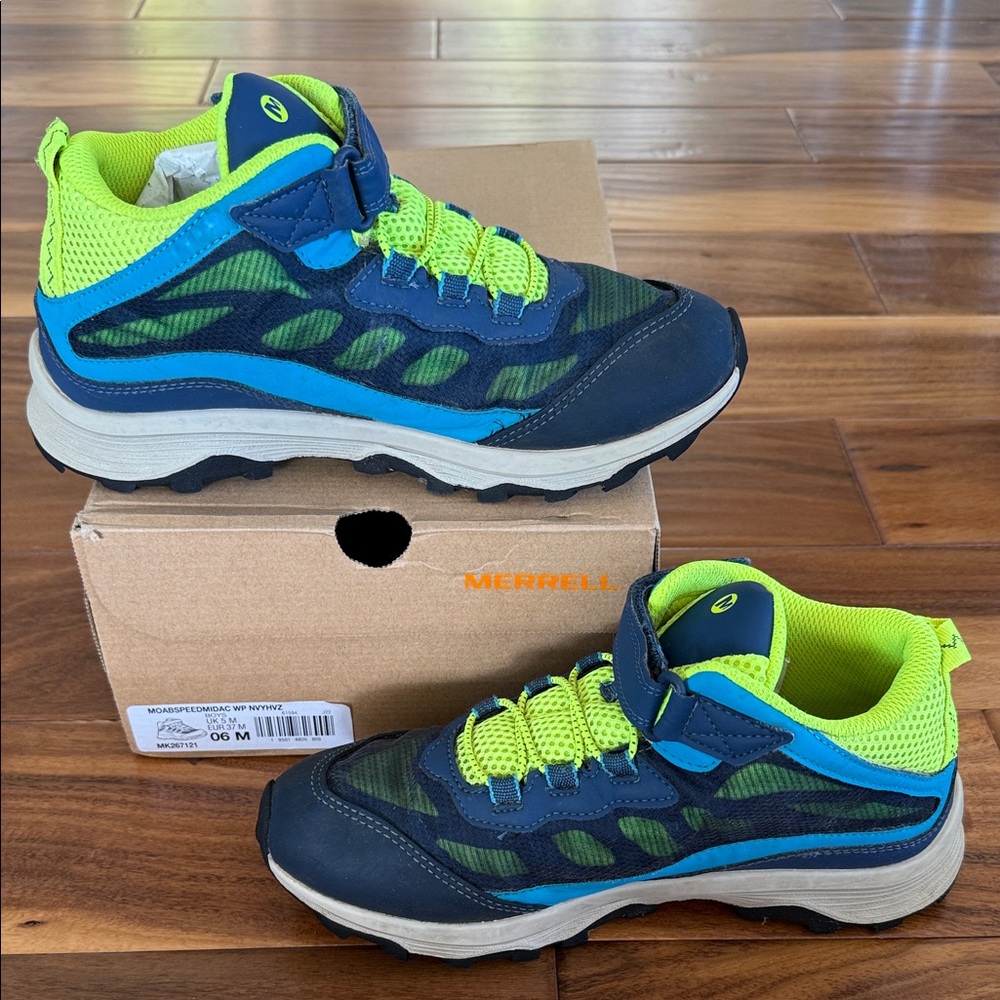 Merrell Kids Moab Speed Mid Waterproof Hiking Shoe / Boot Neon Green and Blue
